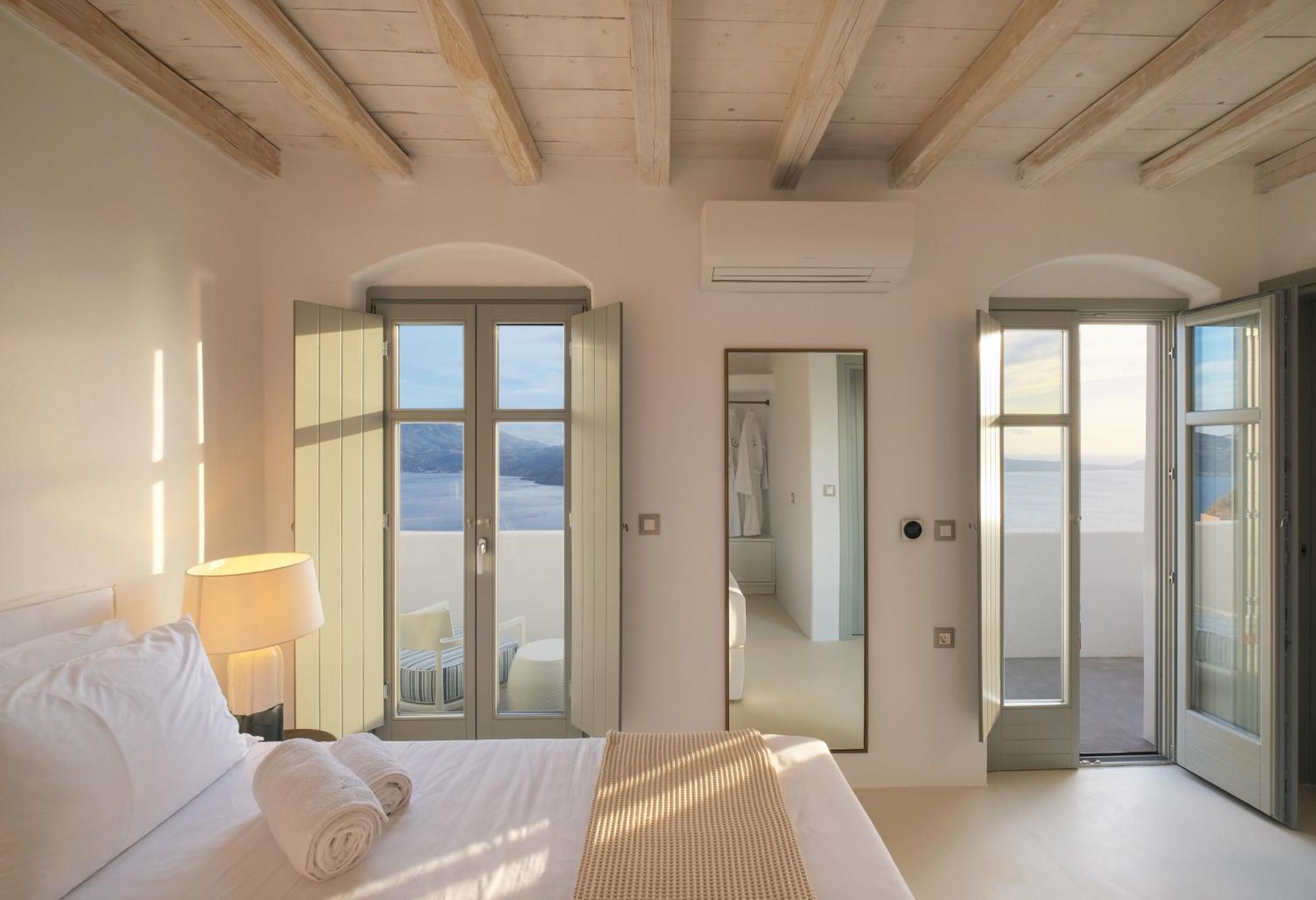 Odyssey Rock Milos Sunset Suites Plaka  Экстерьер фото