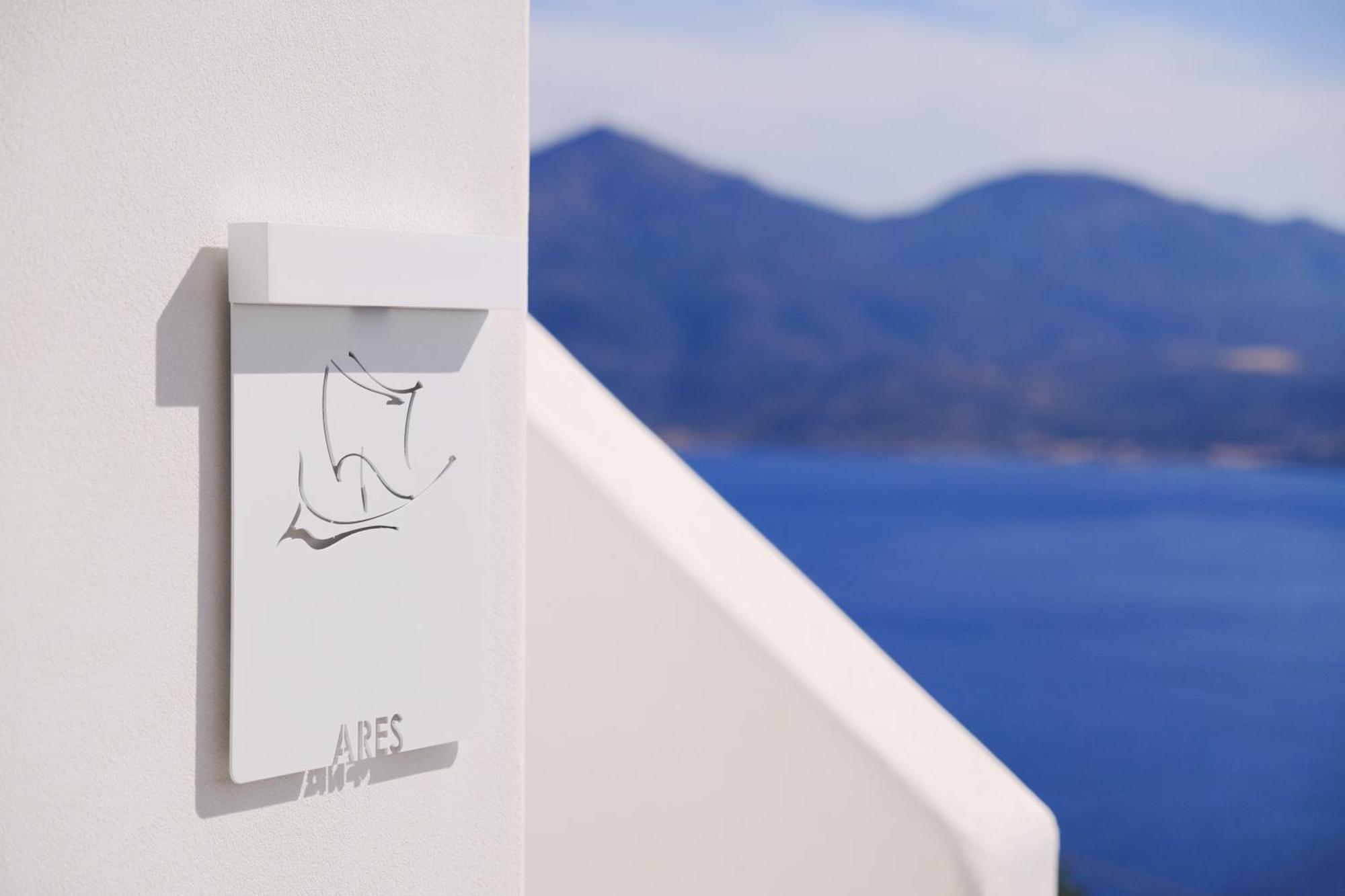 Odyssey Rock Milos Sunset Suites Plaka  Экстерьер фото