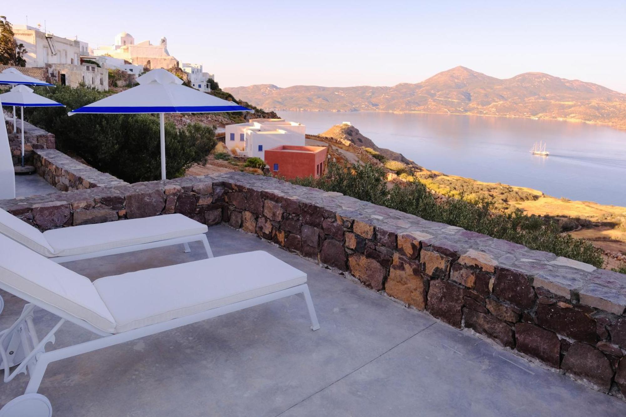 Odyssey Rock Milos Sunset Suites Plaka  Экстерьер фото