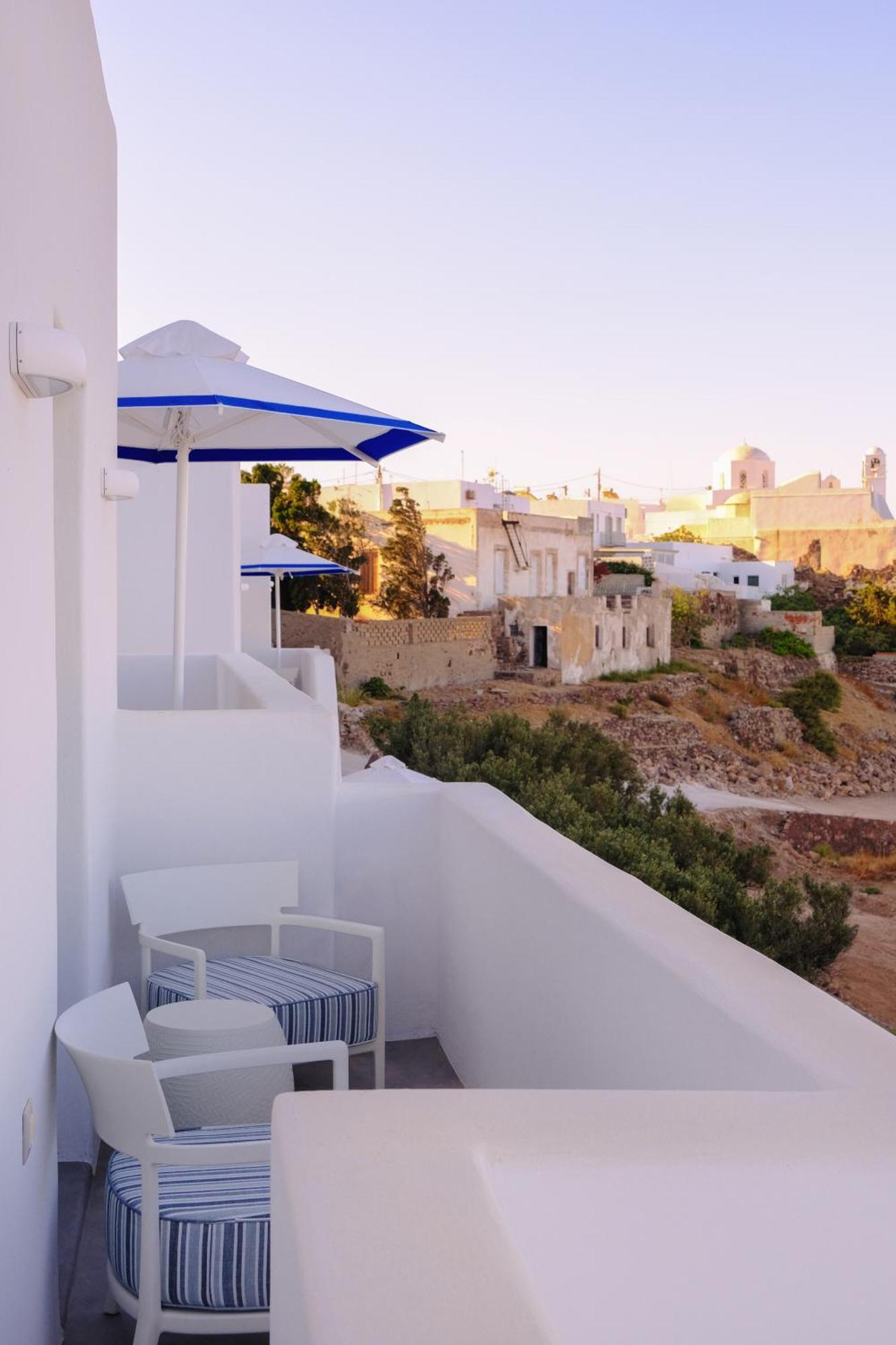 Odyssey Rock Milos Sunset Suites Plaka  Номер фото