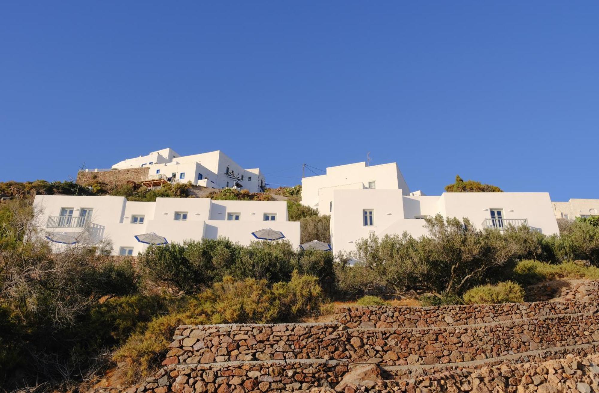 Odyssey Rock Milos Sunset Suites Plaka  Экстерьер фото